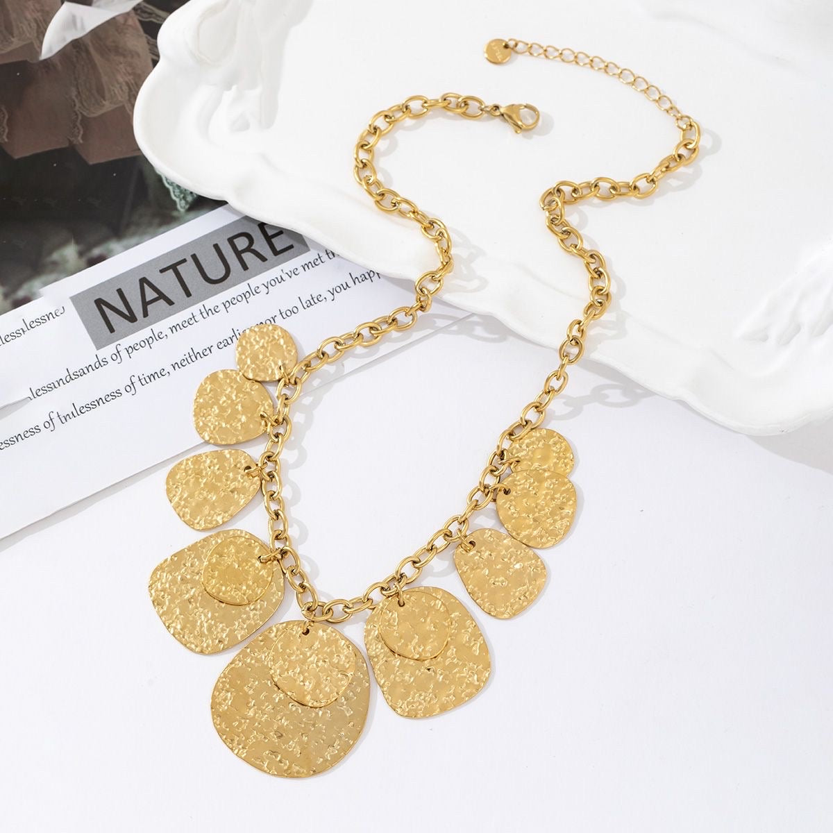 Collier breloque INASA