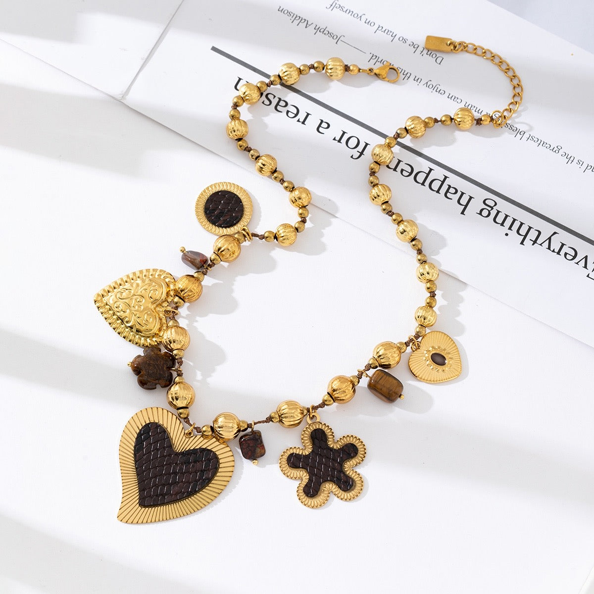 Collier JINY