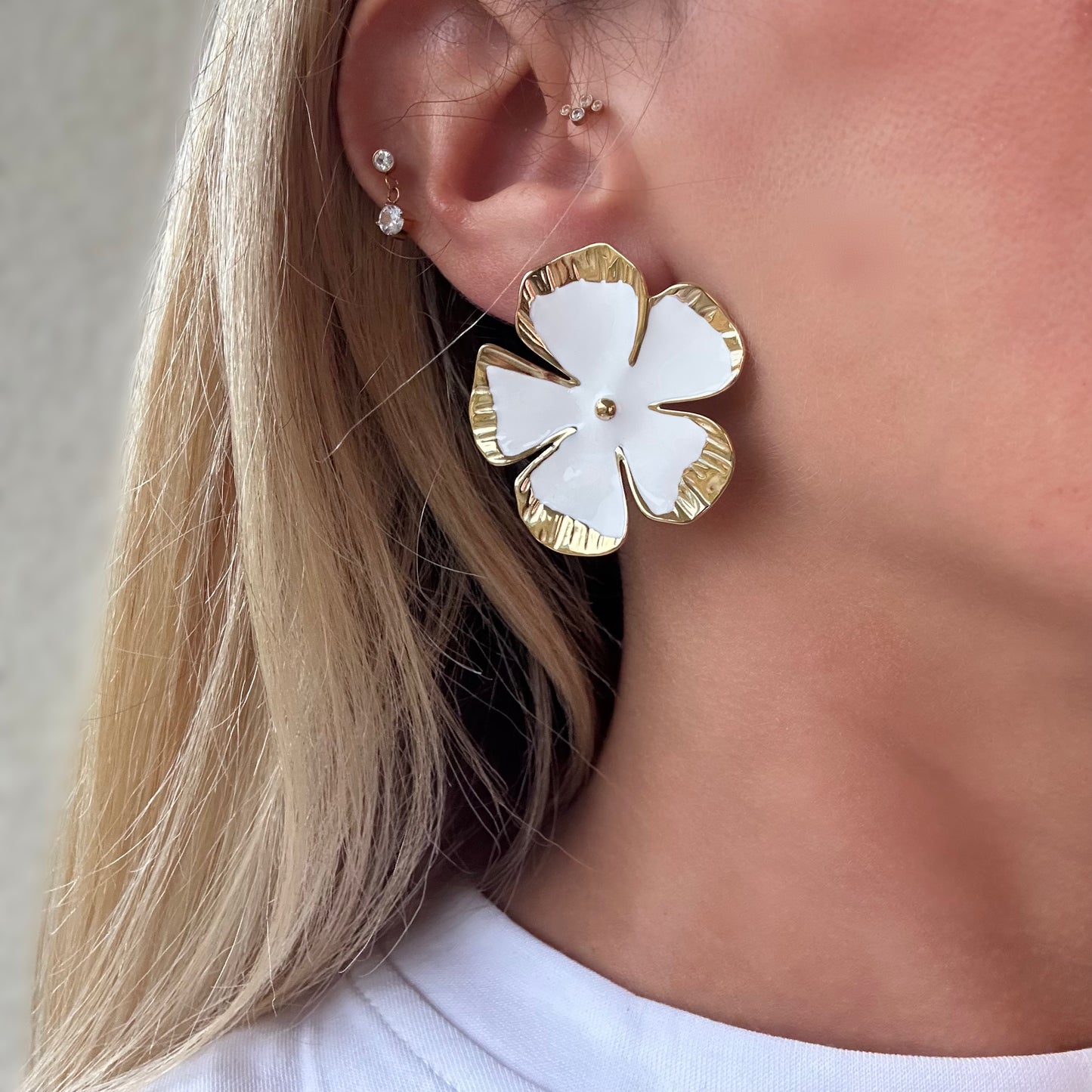 Boucle d’oreille FOGLIA BLANCHE