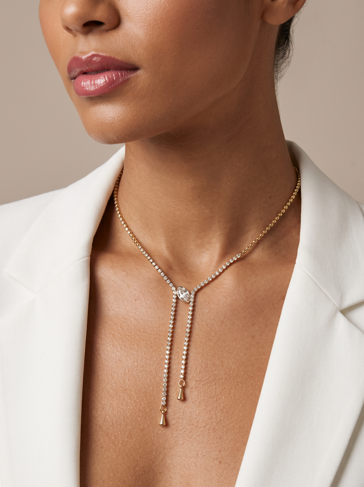Collier Y LARIA