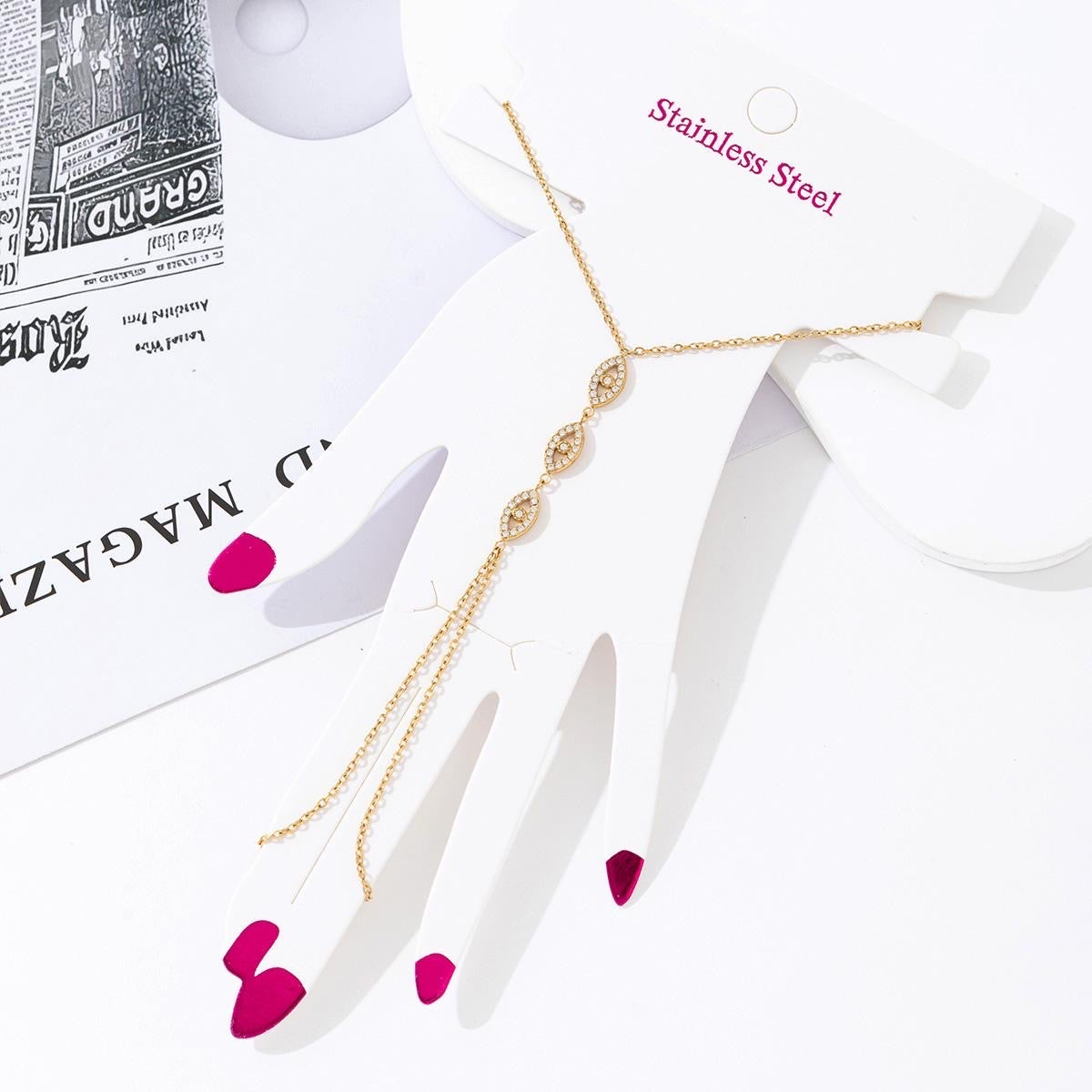 Chaîne de main œil