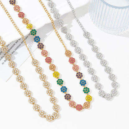 Collier strass fleur