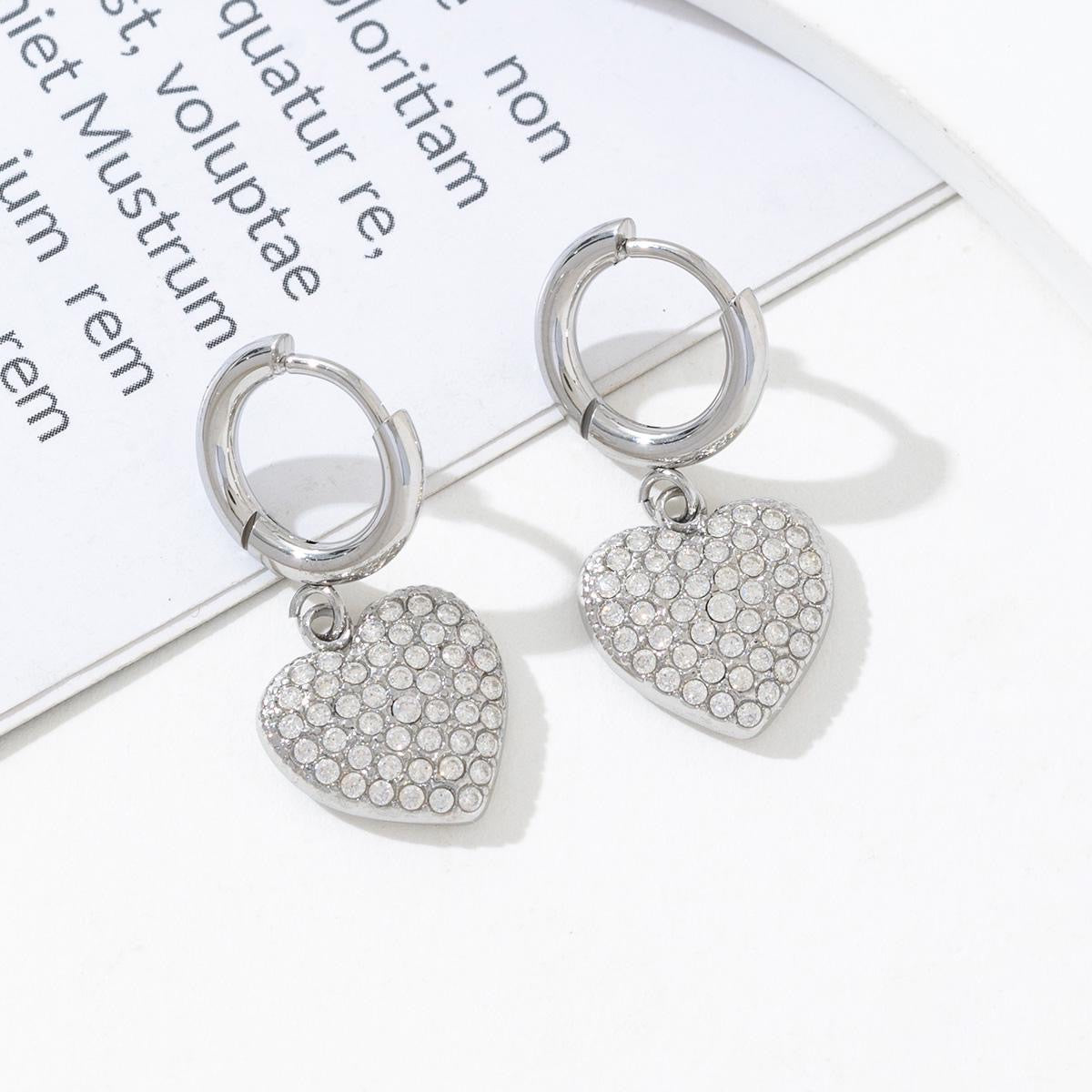 Boucle d’oreille MINI CRÉOLE CŒUR STRASS