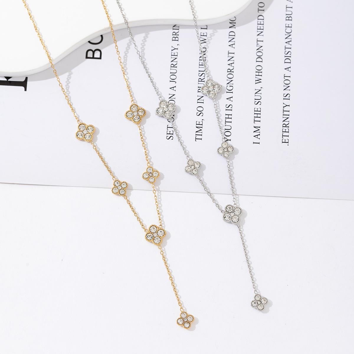Collier Y STRASSY 2