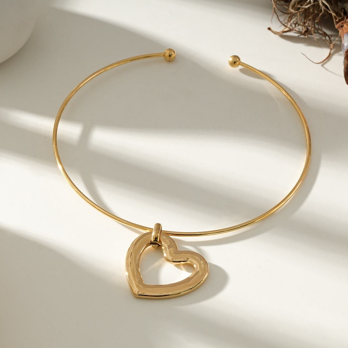 Collier CHOKER RAS DE COU CŒUR