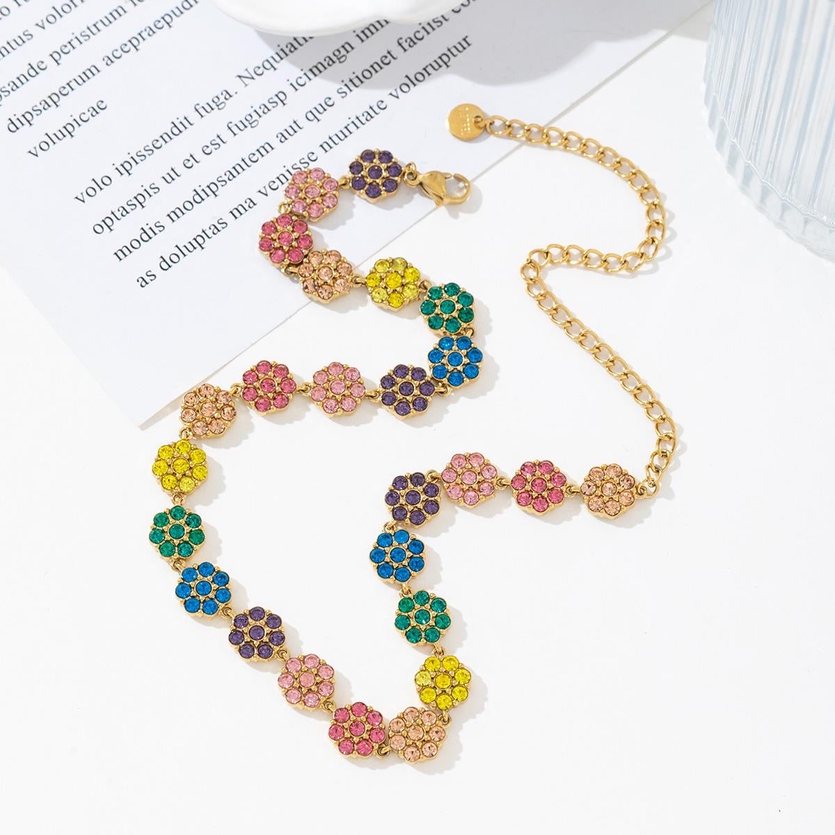 Collier strass fleur
