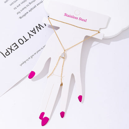 Chaîne de main LISANA