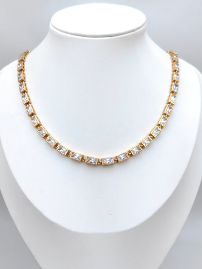 Collier LARA