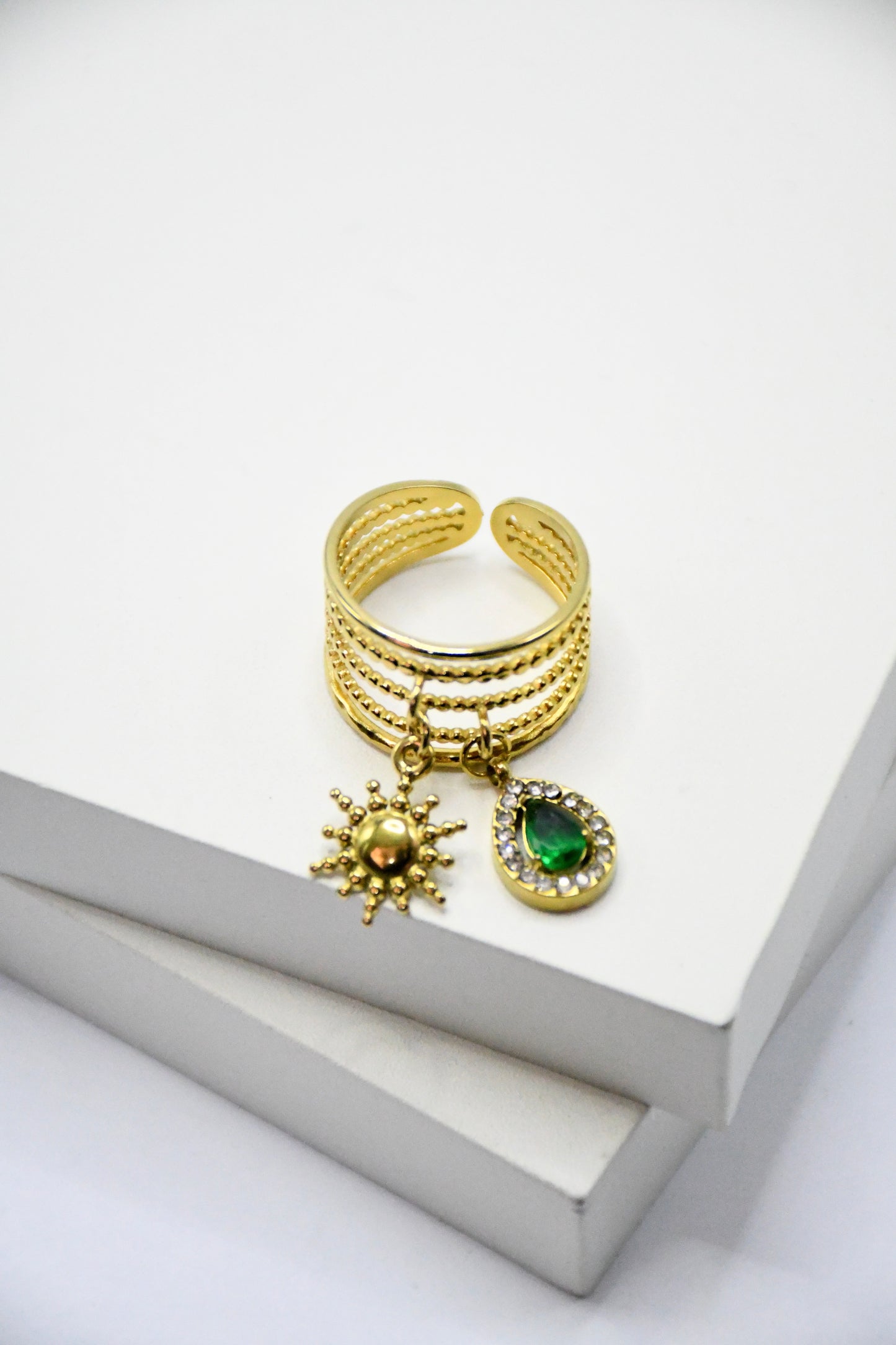 Bague NILI