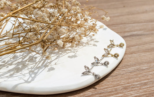 Boucle d’oreille puce FLORA