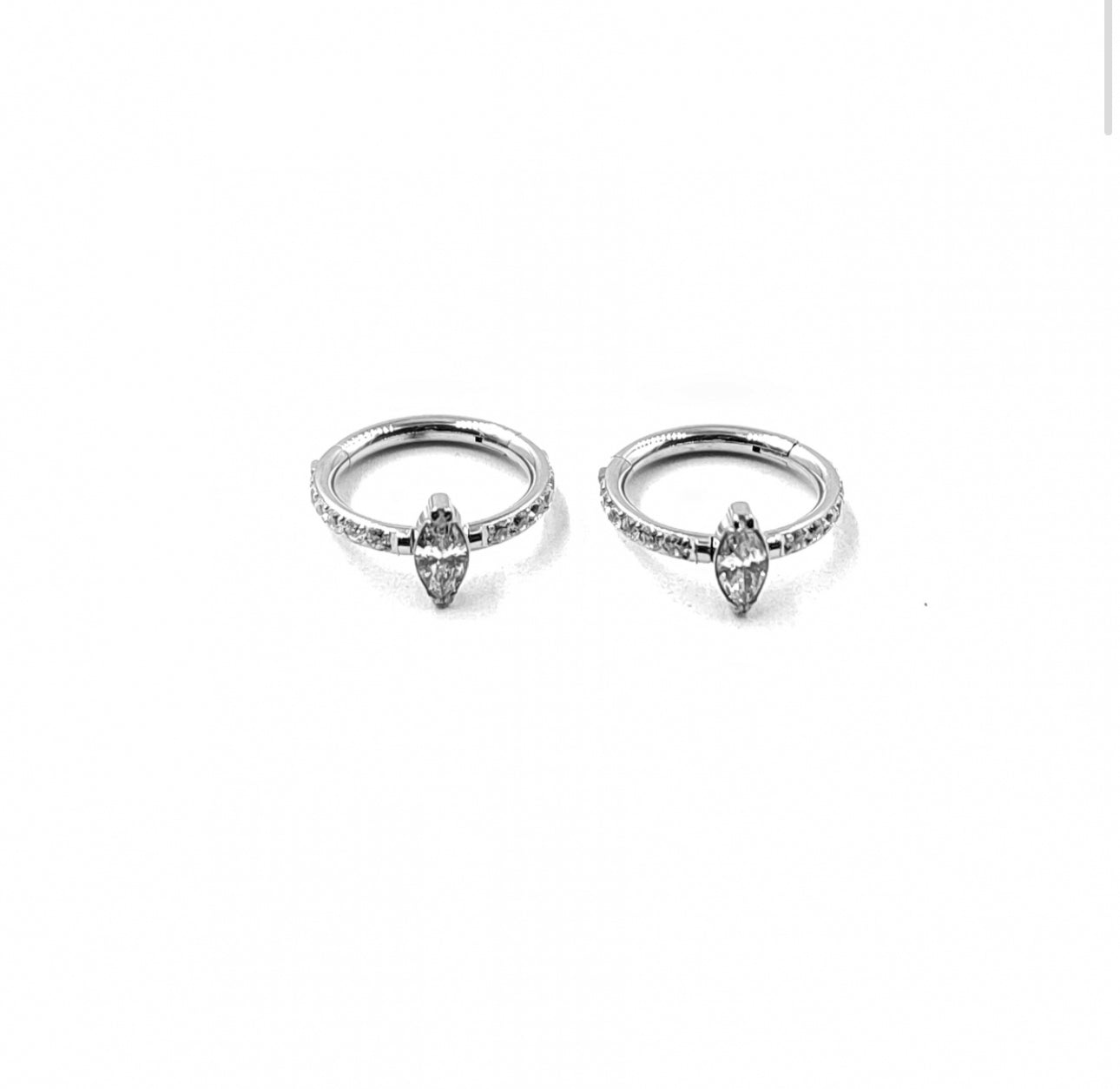 Piercing LISE TITANE