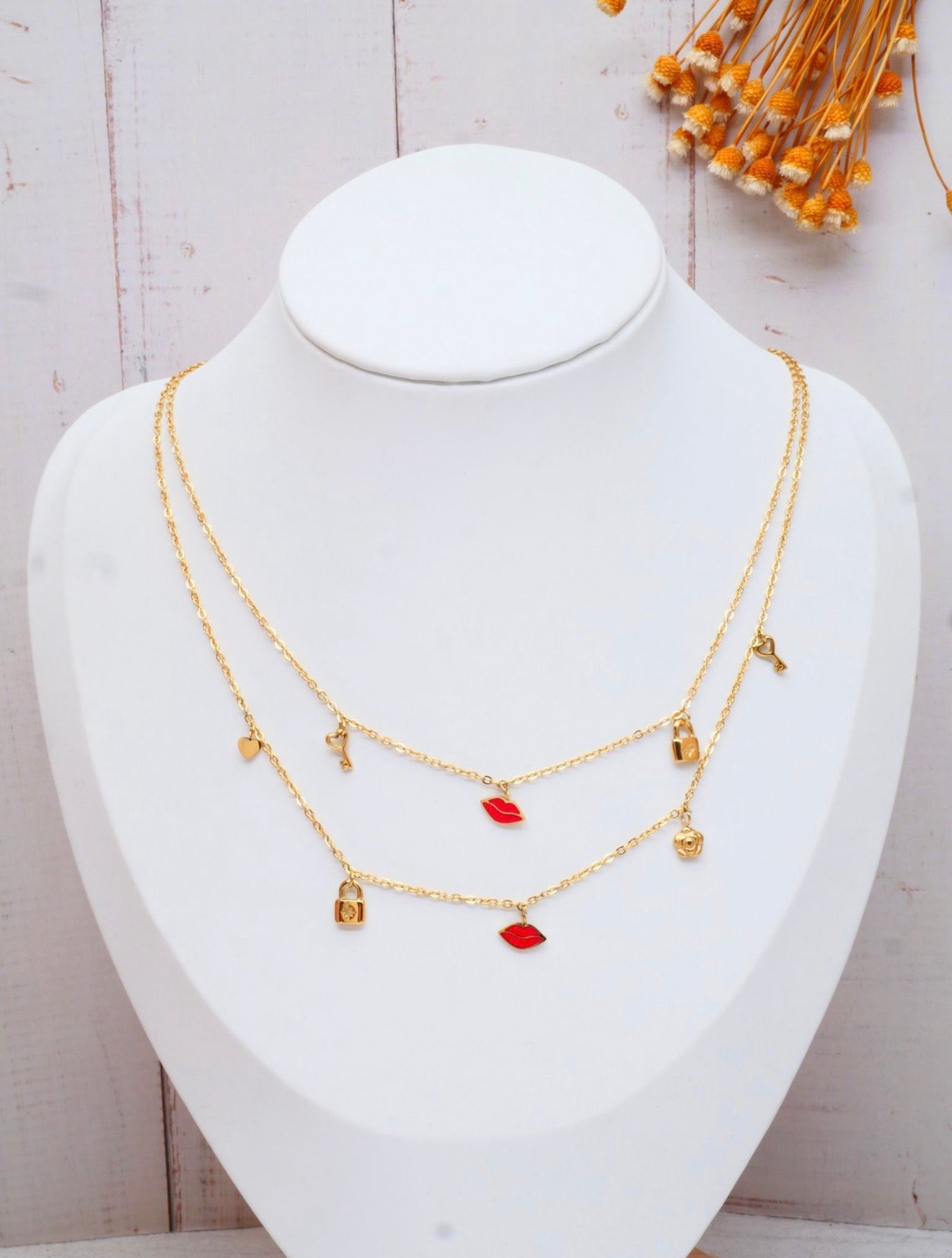 Collier KISS