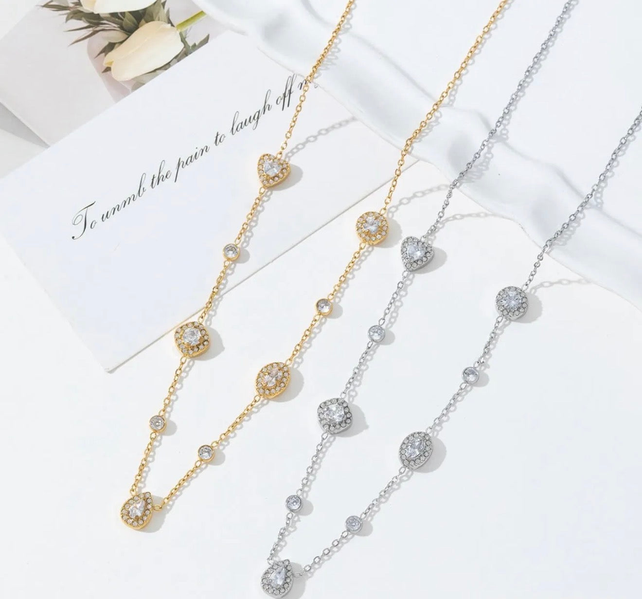 Collier SARINA