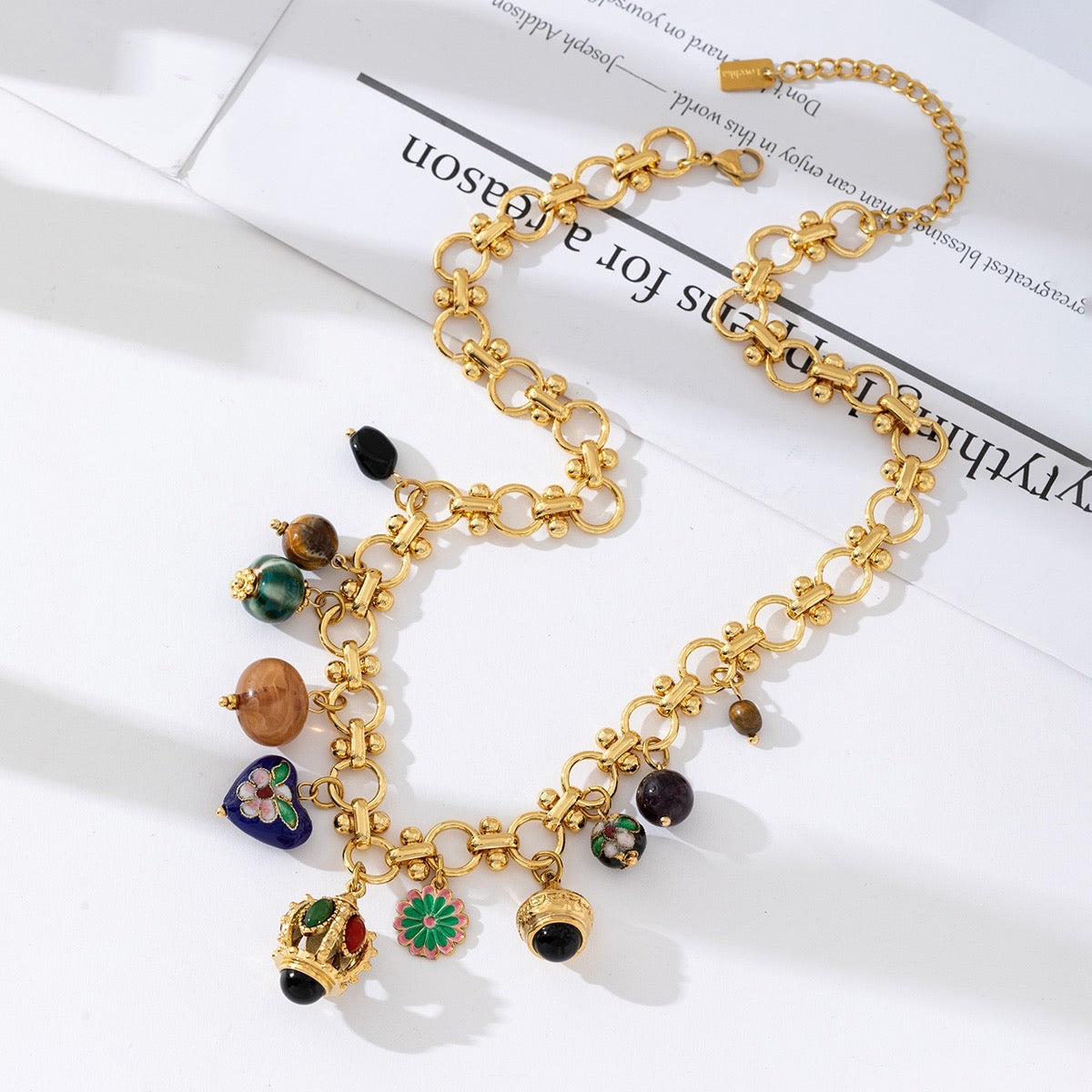 Collier breloque NYA