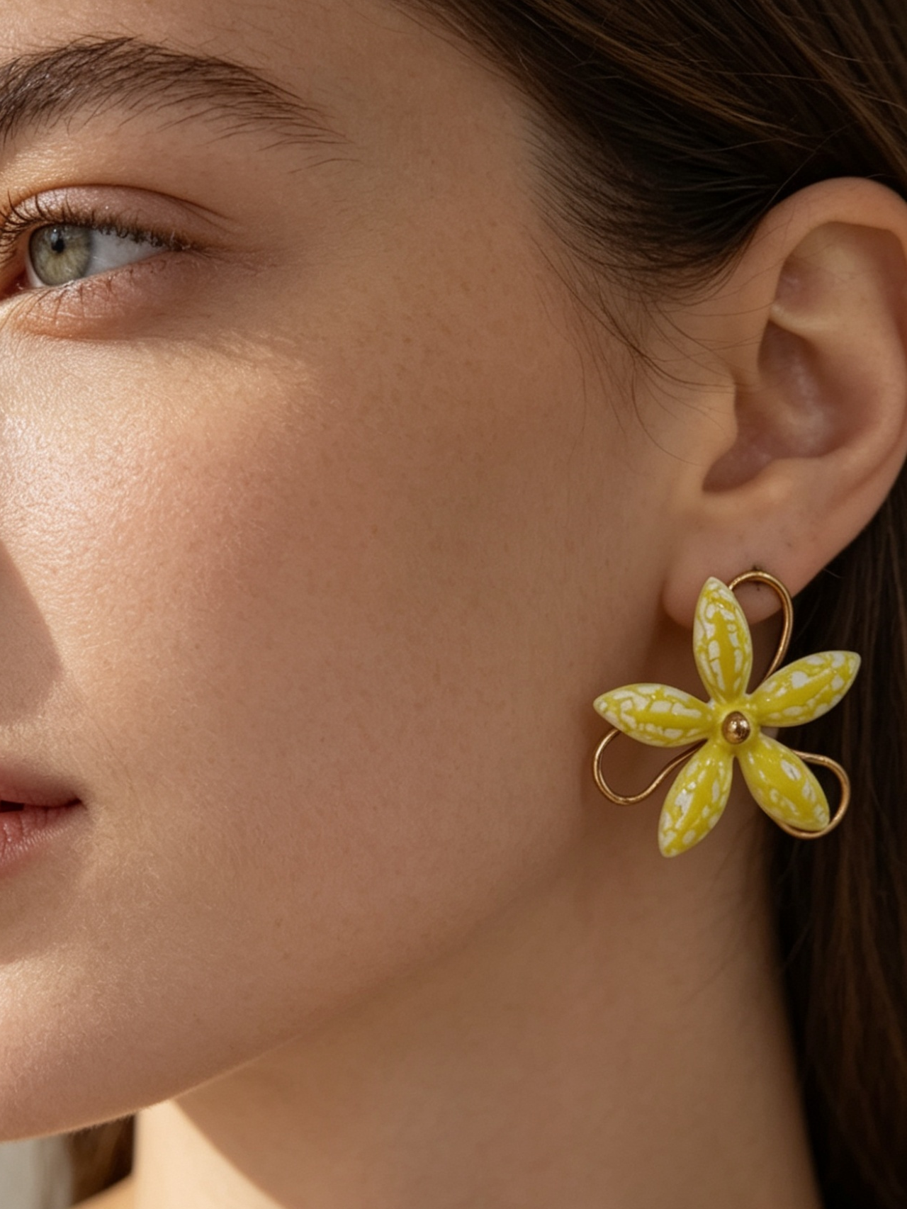 Boucle d’oreille FLEURA