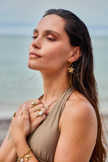 Boucle d’oreille FYNA