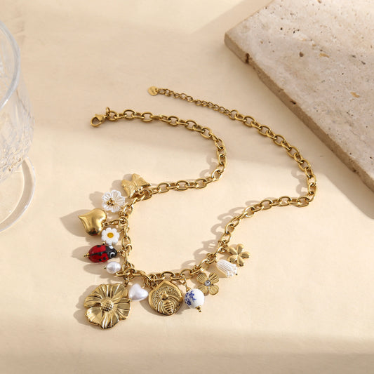Collier NOLANA
