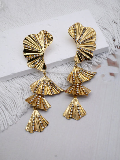 Boucle d’oreille FEUILLE STRASS