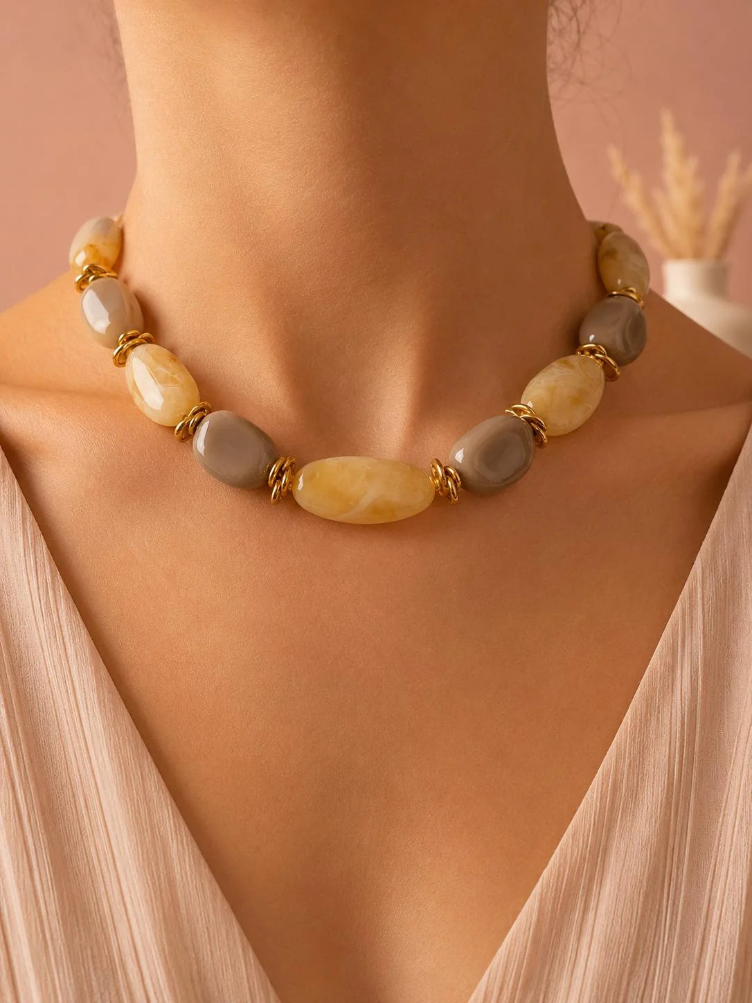 Collier ILANA