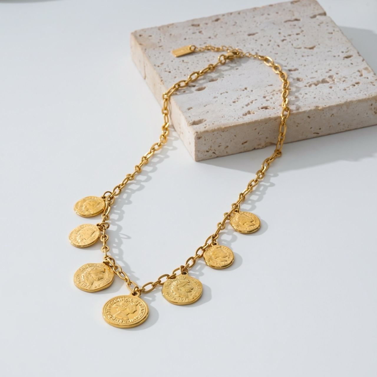 Collier pièce GIA