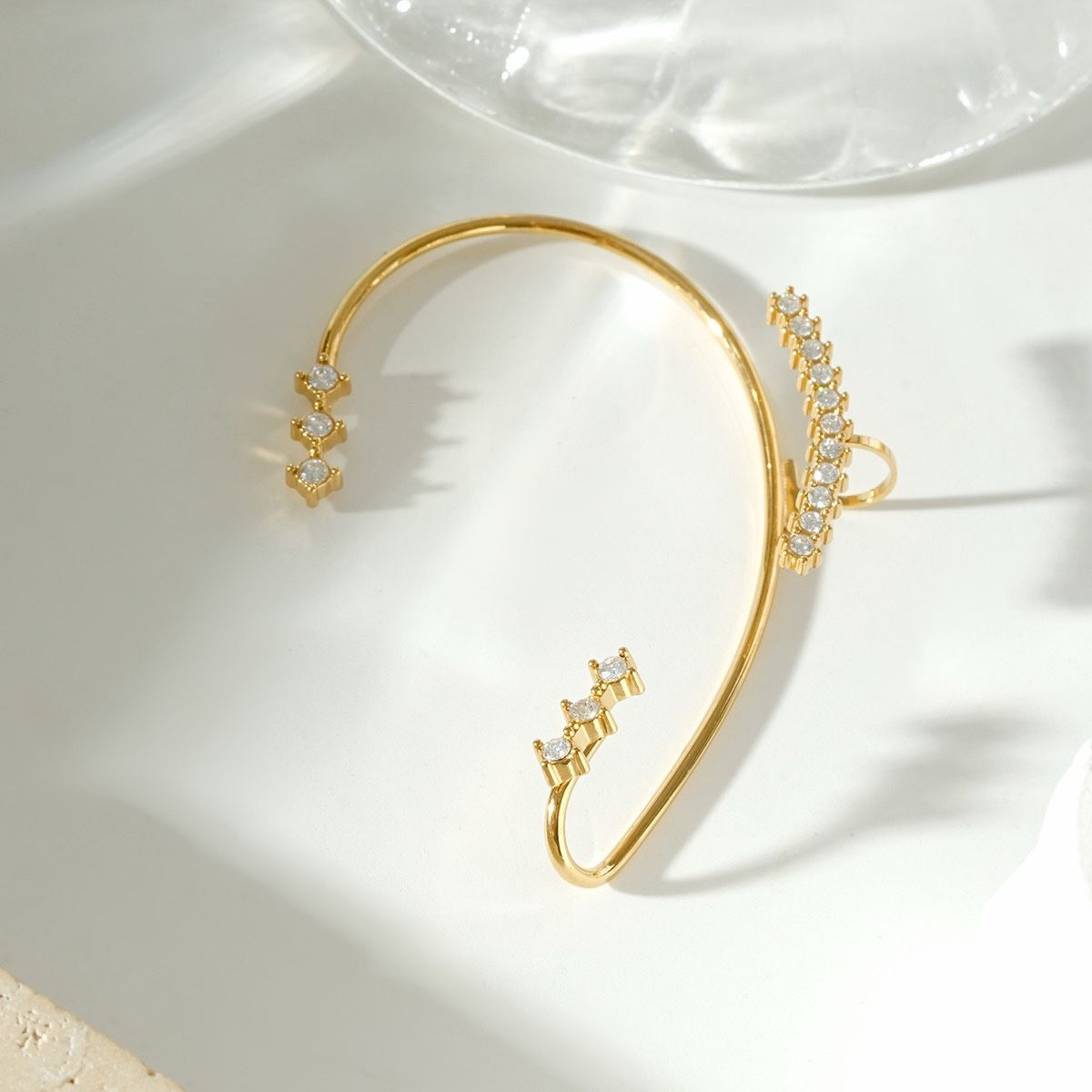 Ear cuff YRANA