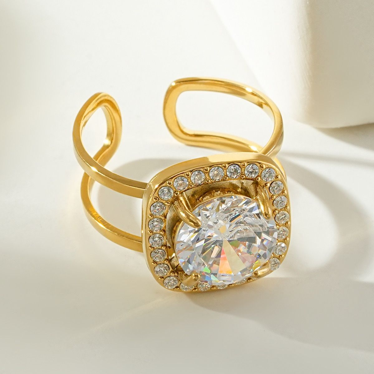 Bague ATIA